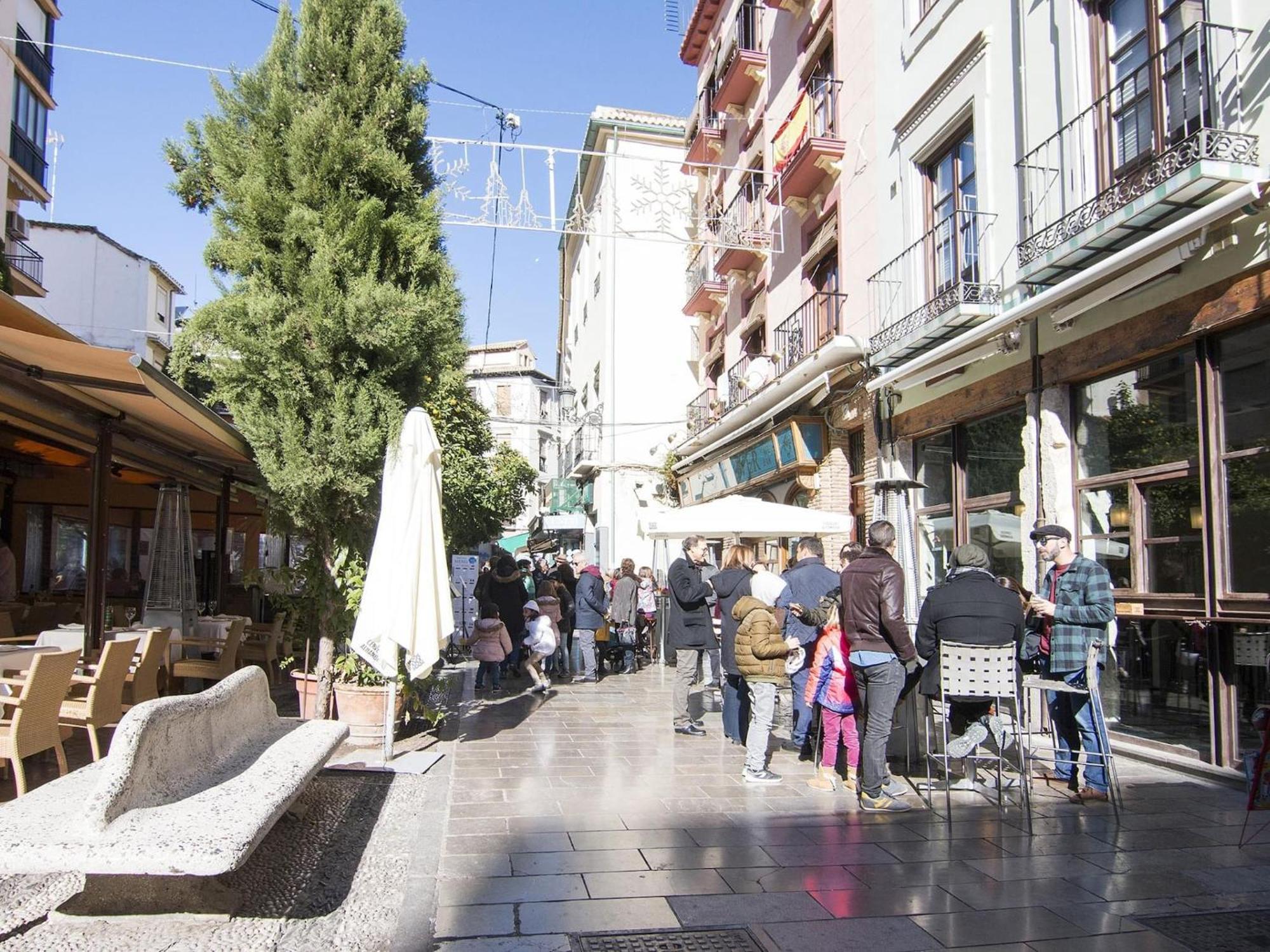 Chezmoihomes Loft Cathedral Apartment Granada